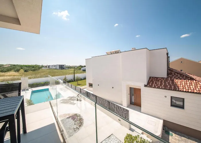 Luxurious In With Sauna Апартаменты