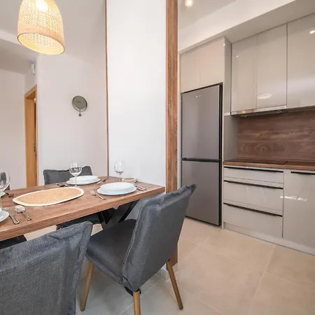 Luxurious In With Sauna Apartament *